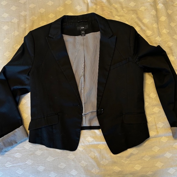 H&M Cropped Blazer - Picture 5 of 5
